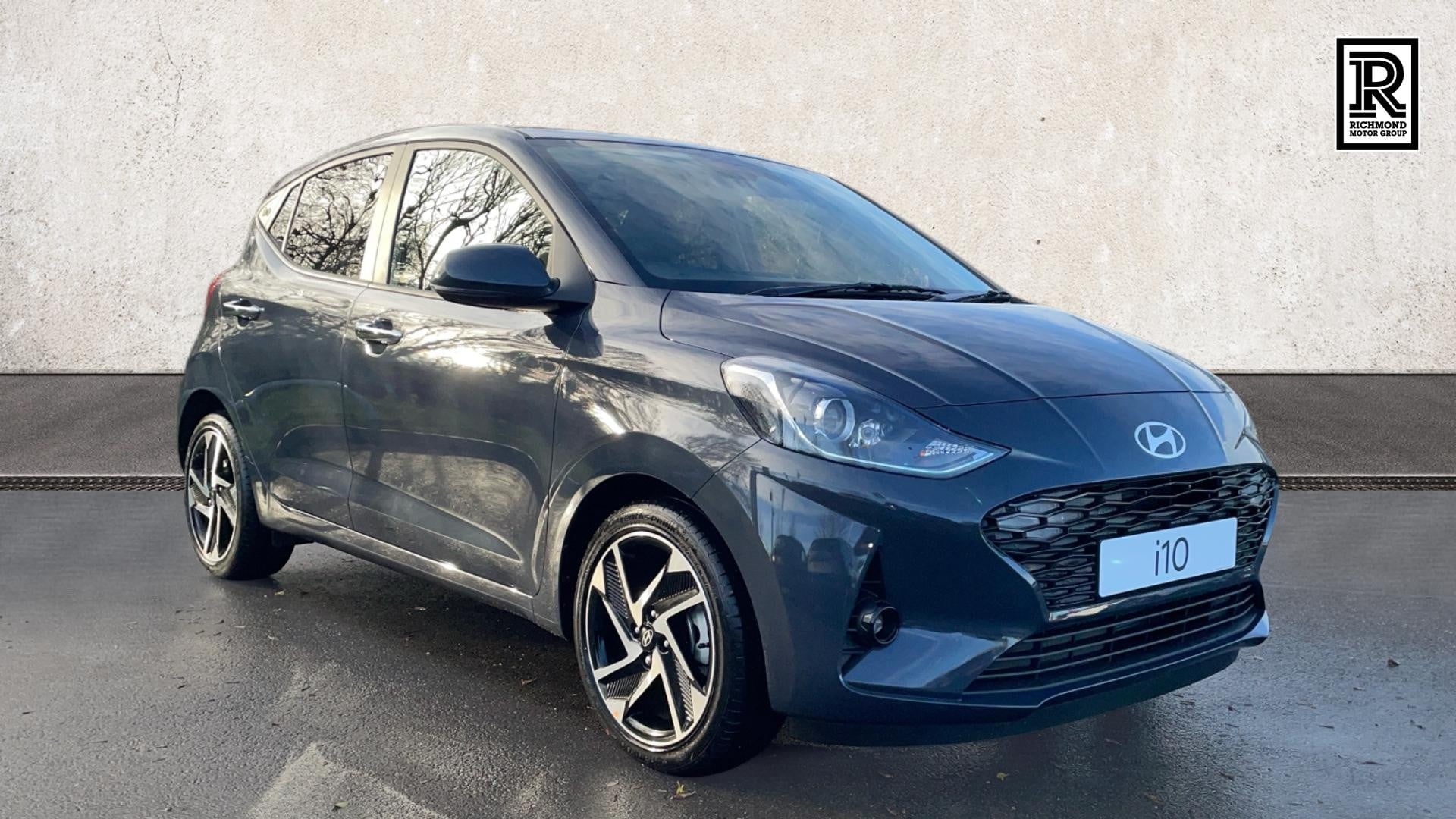 Main listing image - Hyundai i10