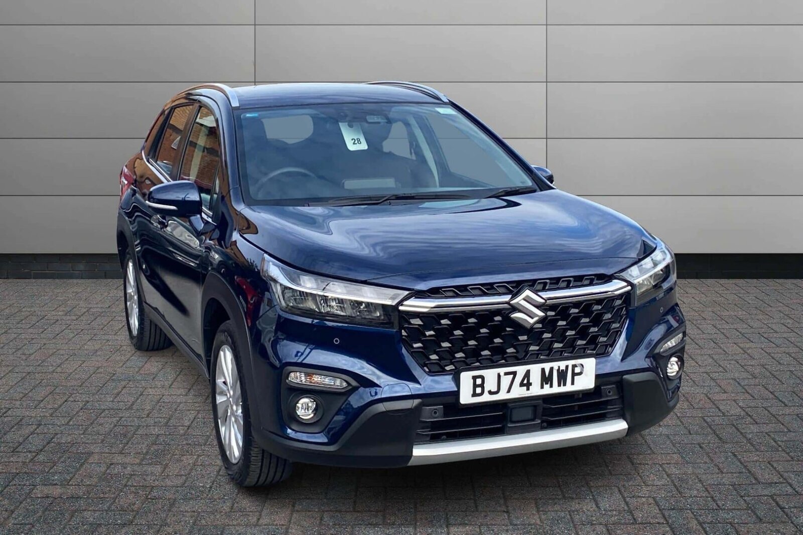 Main listing image - Suzuki S-Cross