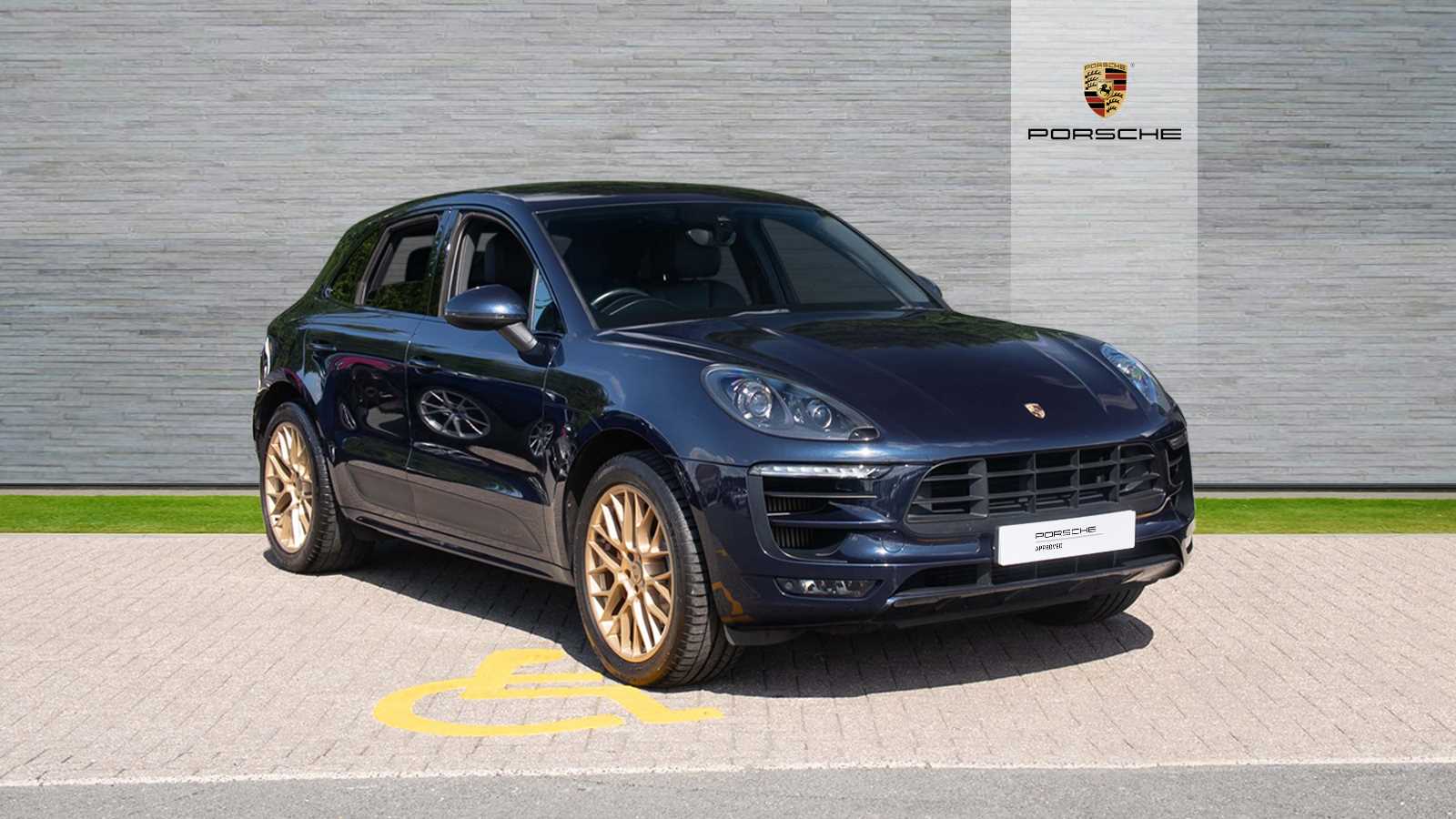 Main listing image - Porsche Macan