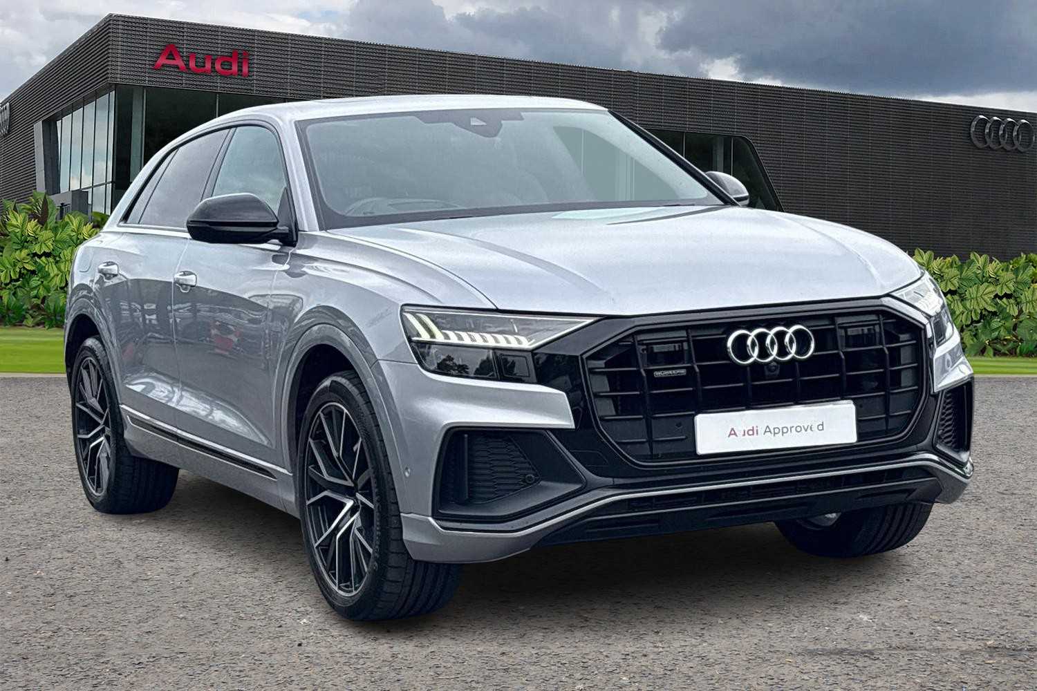 Main listing image - Audi Q8