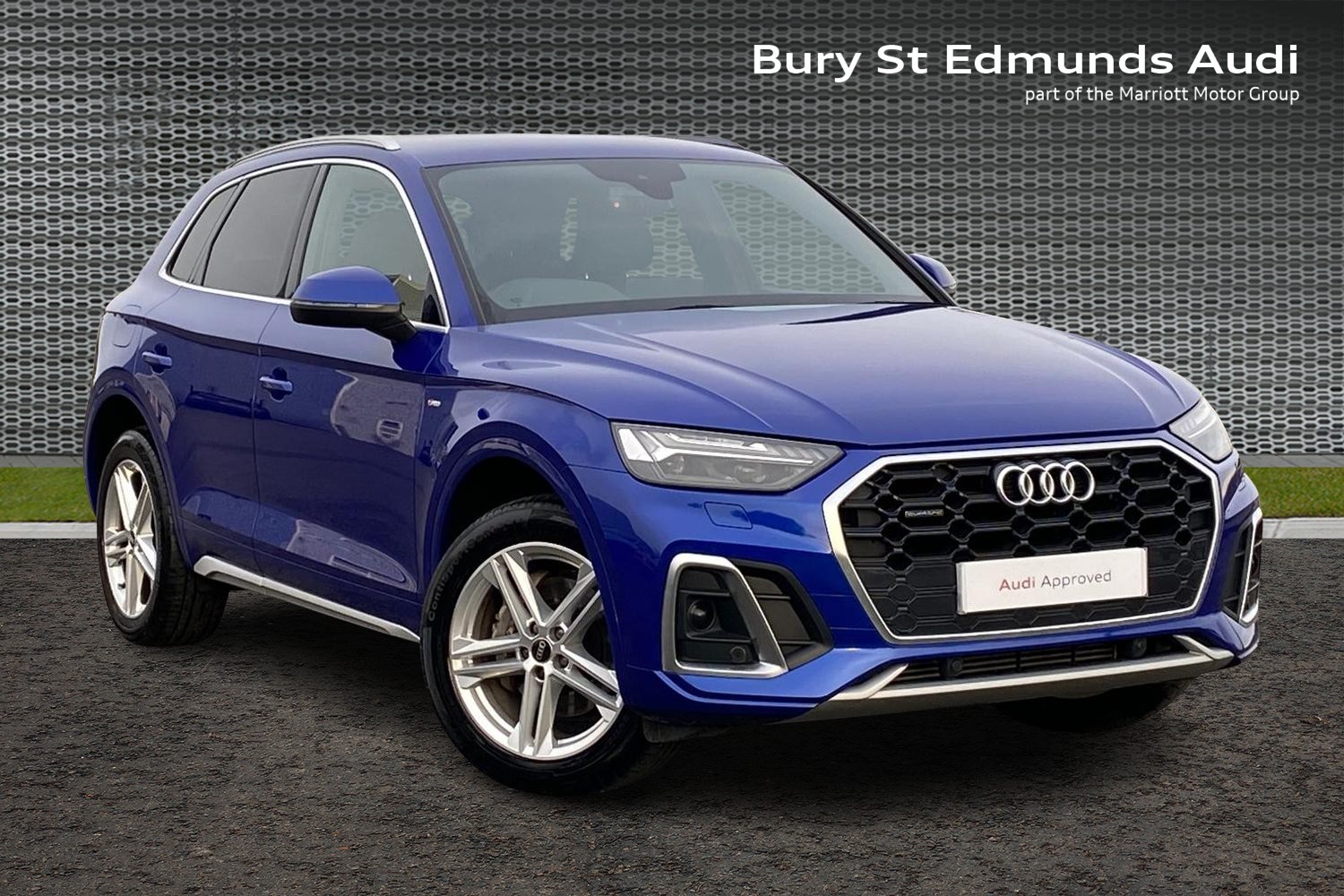 Main listing image - Audi Q5