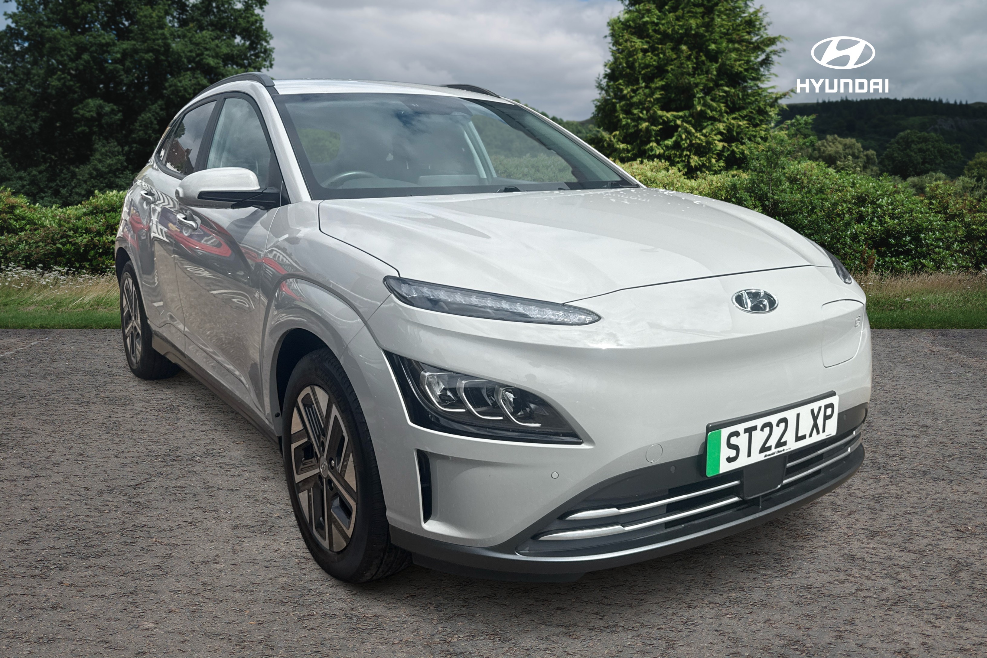 Main listing image - Hyundai Kona Electric