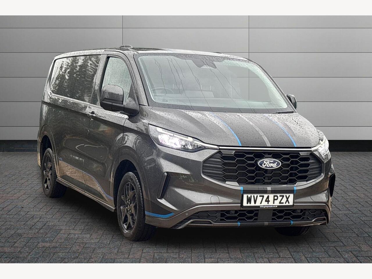 Main listing image - Ford Transit Custom