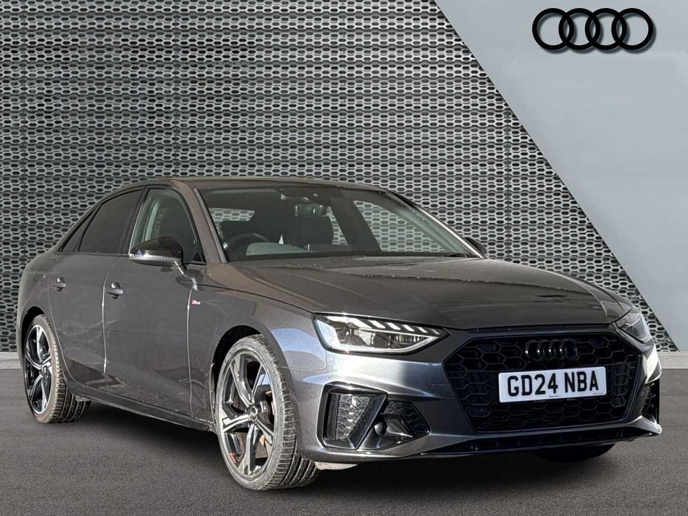 Main listing image - Audi A4