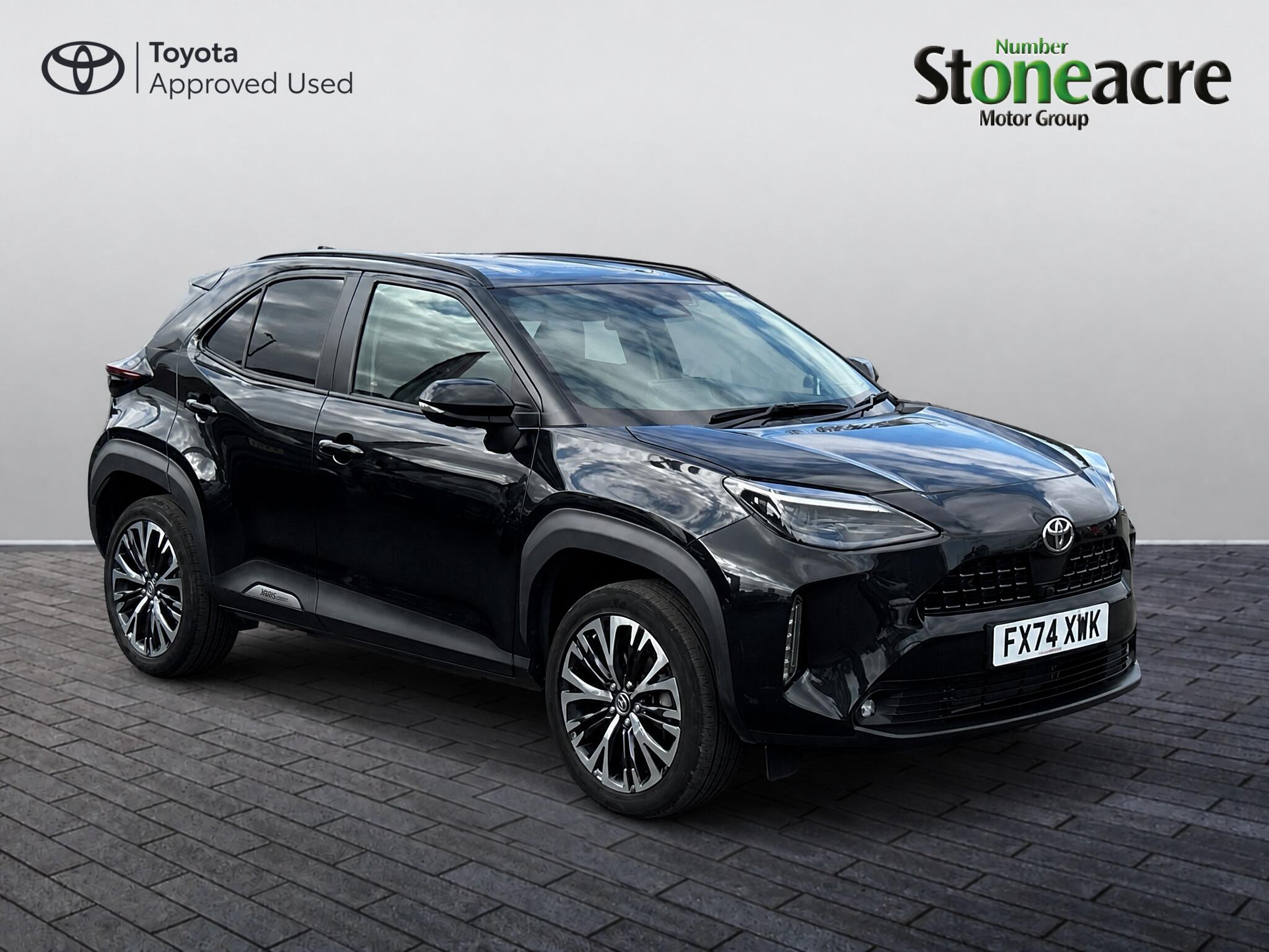 Main listing image - Toyota Yaris Cross