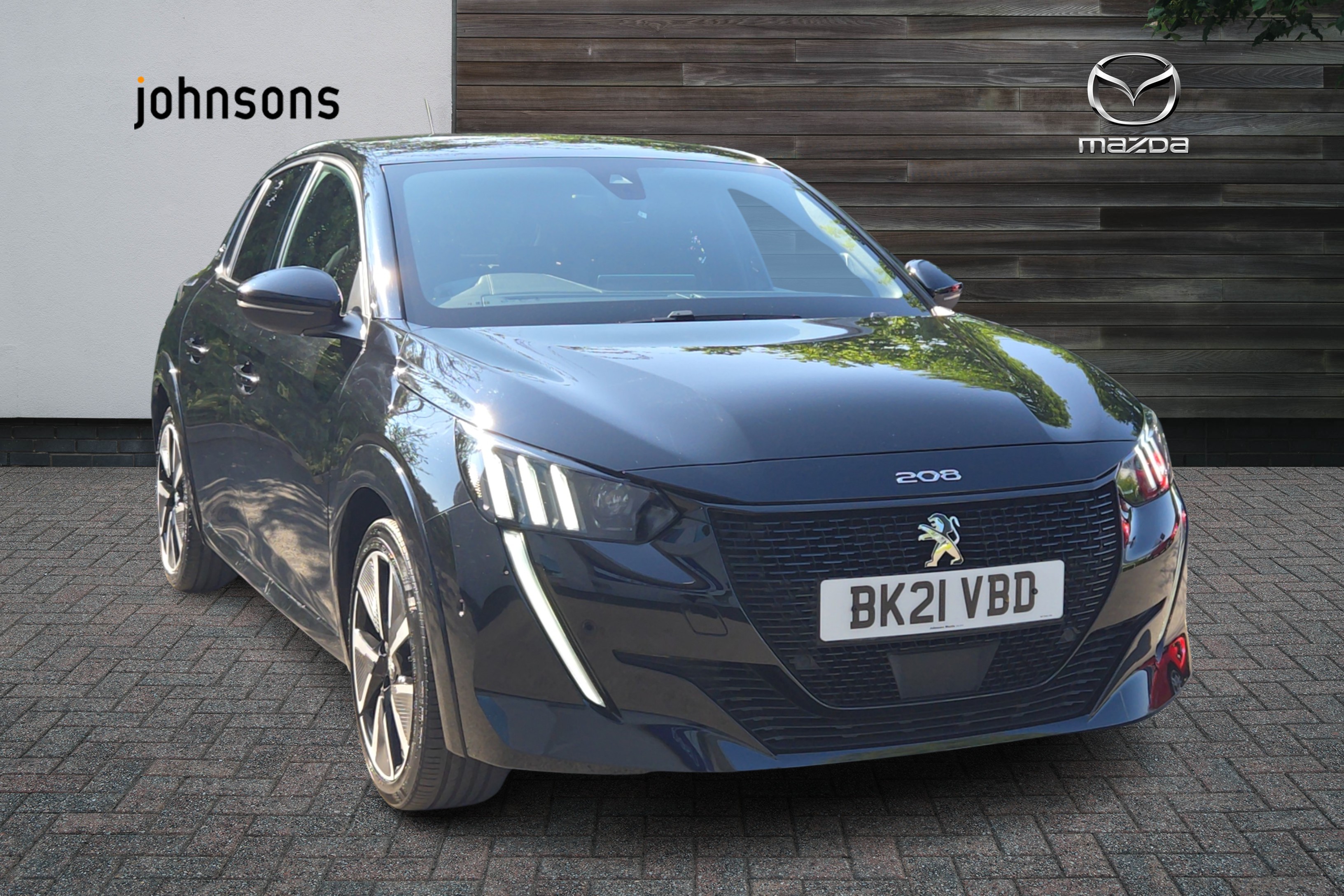 Main listing image - Peugeot e-208