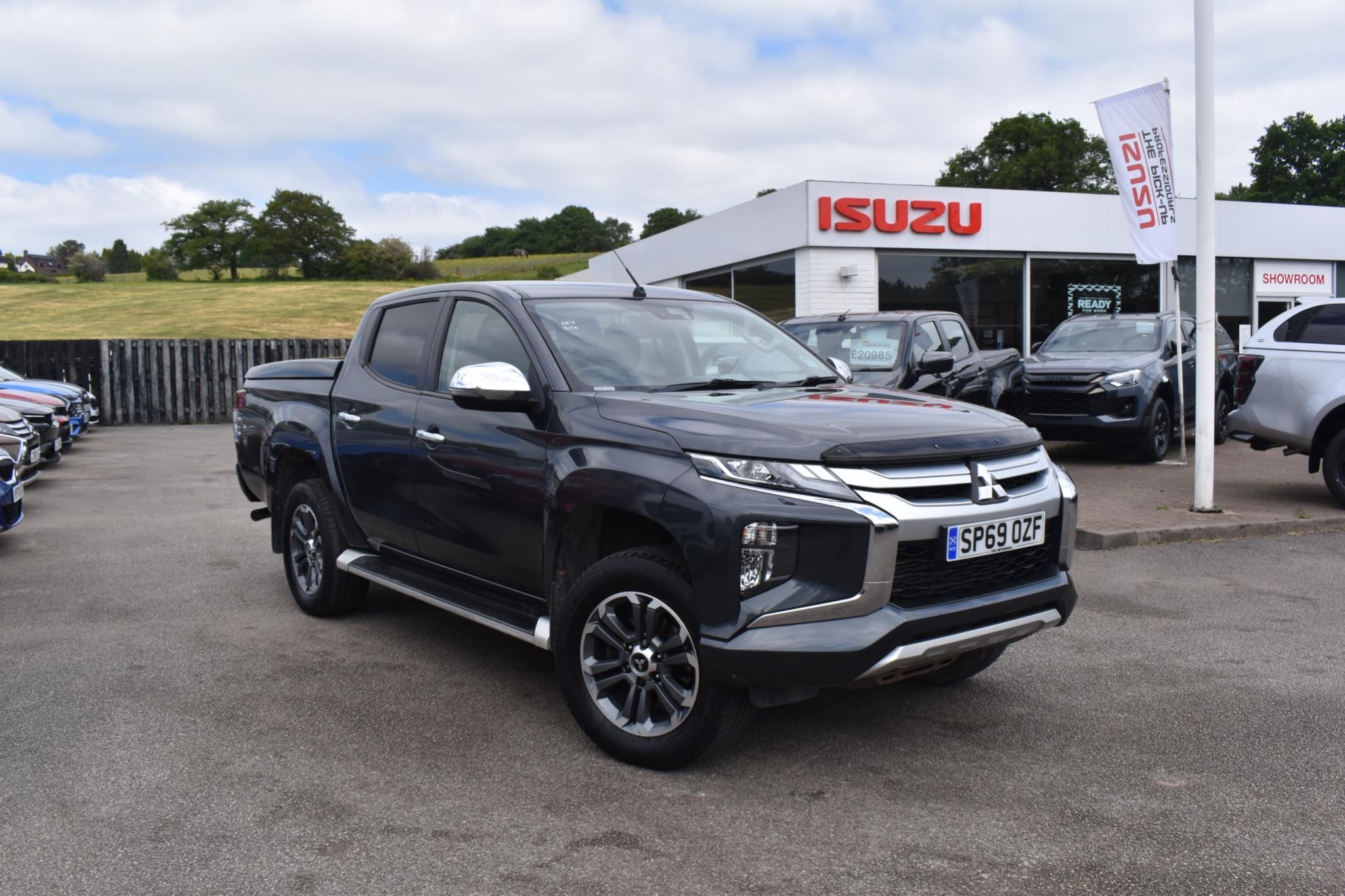 Main listing image - Mitsubishi L200