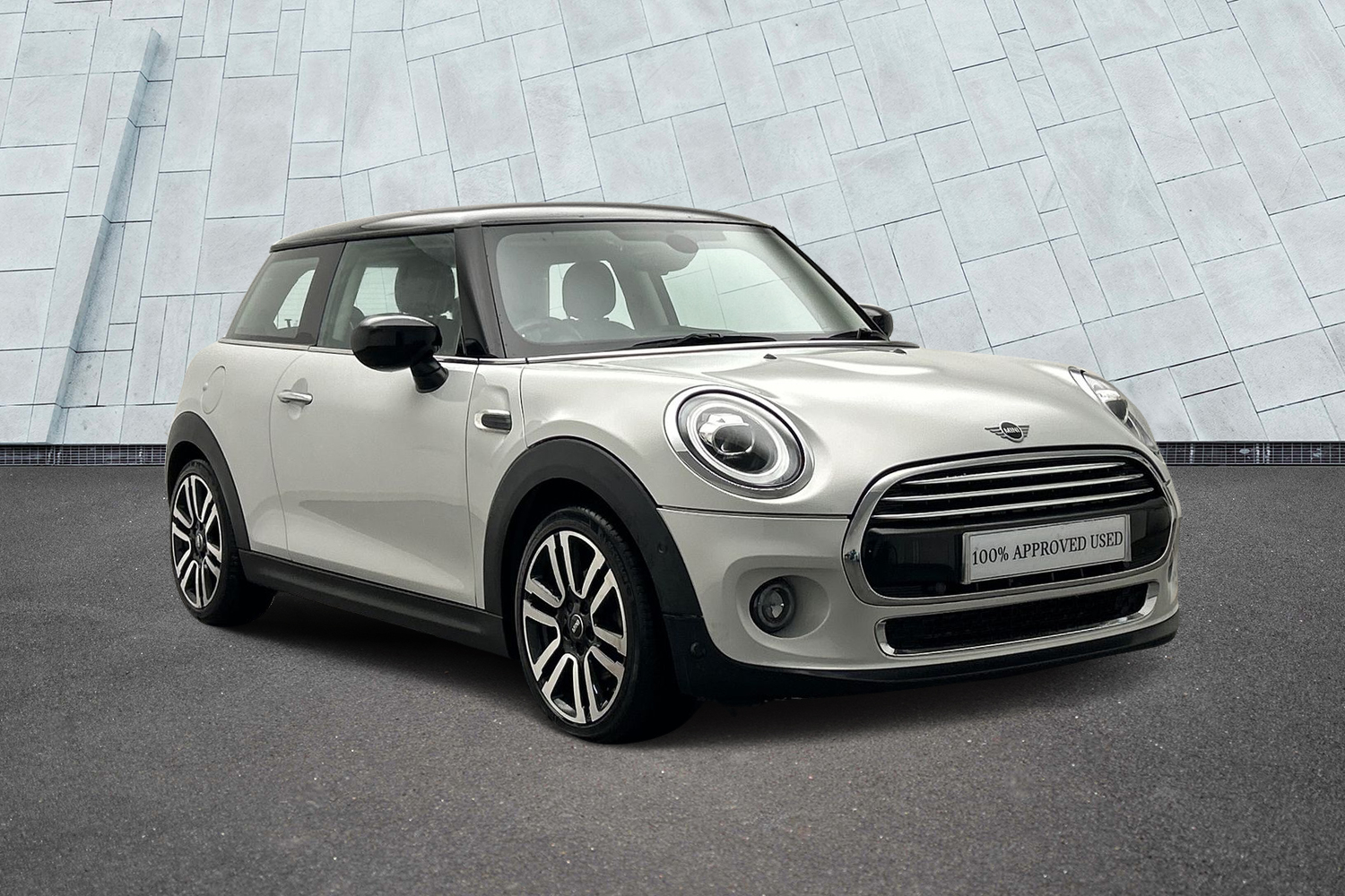 Main listing image - MINI Hatchback