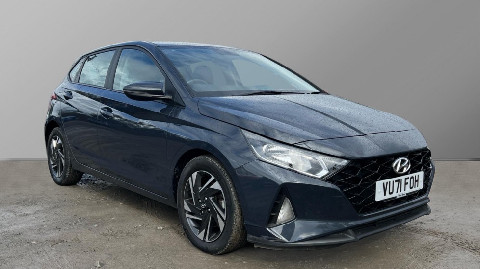 Main listing image - Hyundai i20