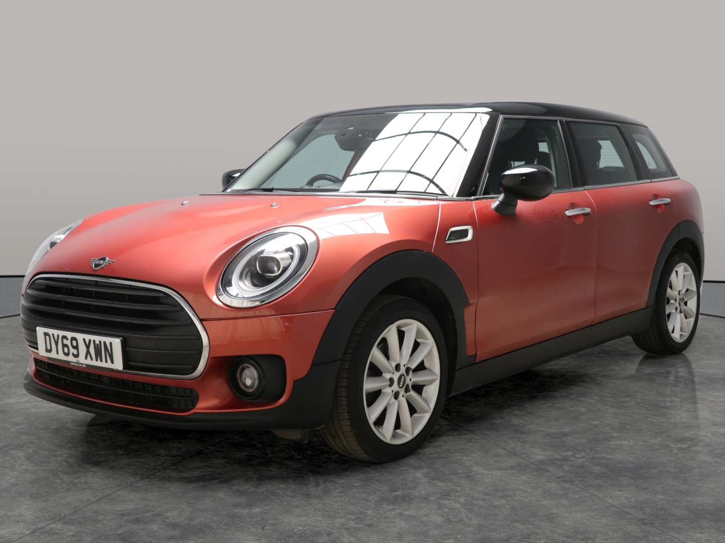 Main listing image - MINI Clubman