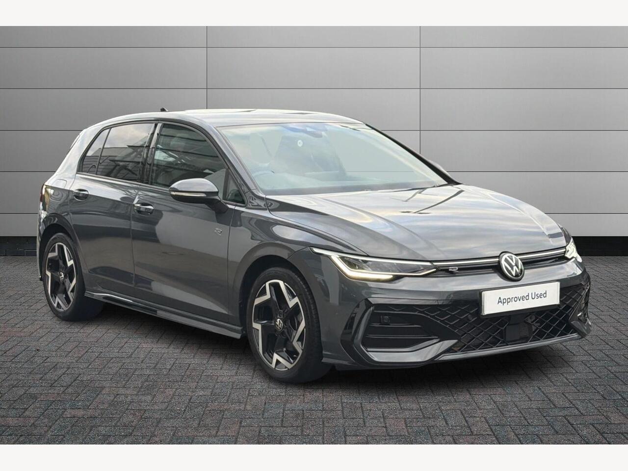 Main listing image - Volkswagen Golf