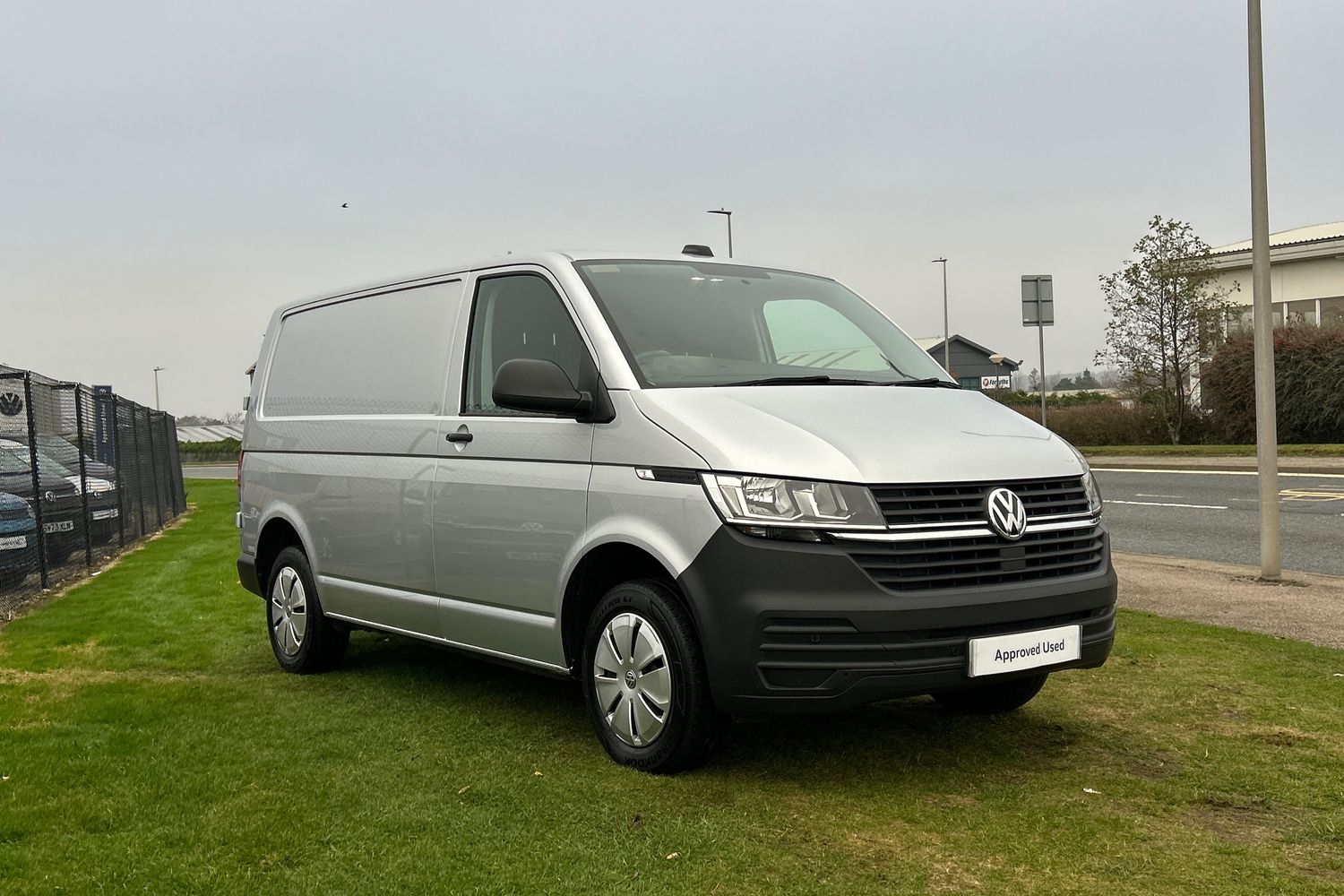 Main listing image - Volkswagen Transporter