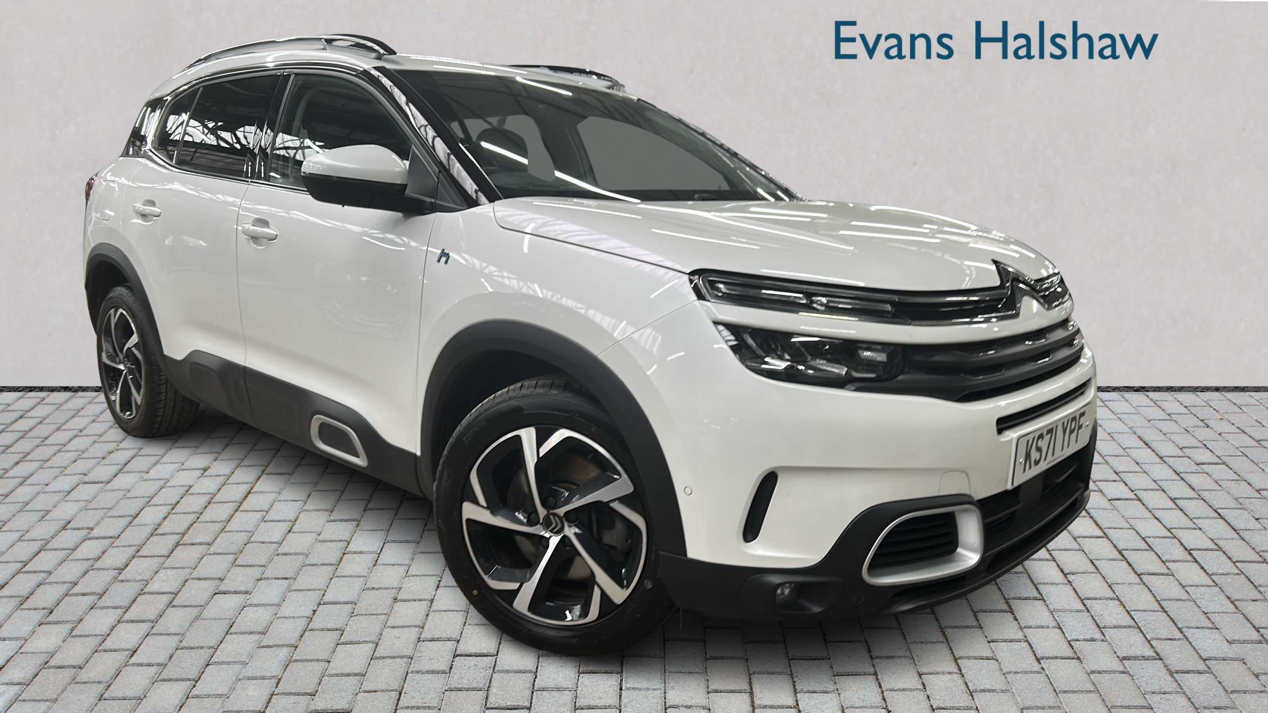 Main listing image - Citroen C5 Aircross