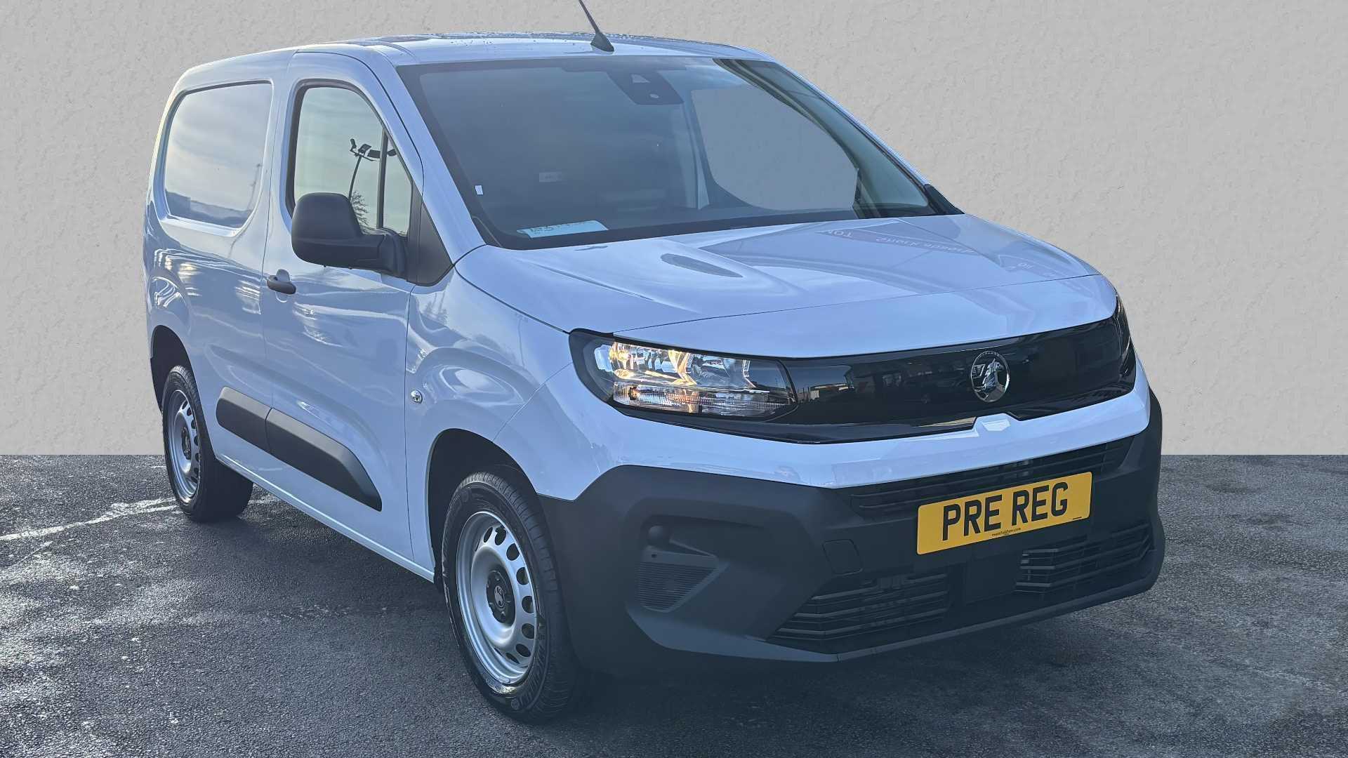 Main listing image - Vauxhall Combo Cargo