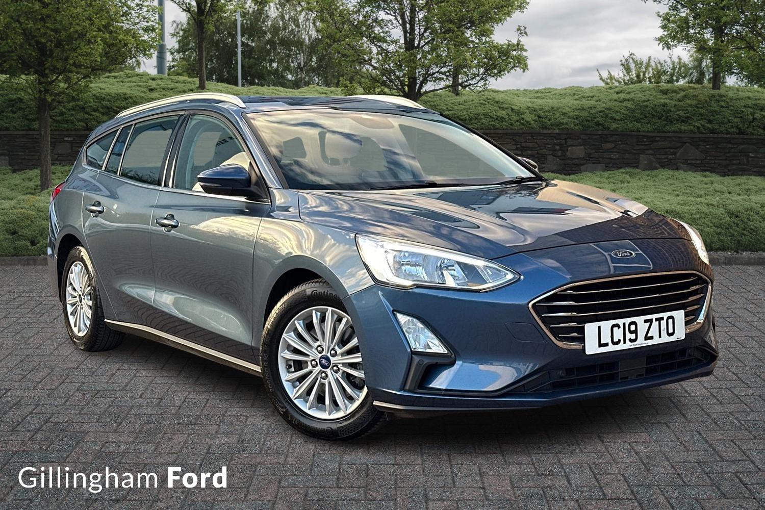 Main listing image - Ford Focus Estate