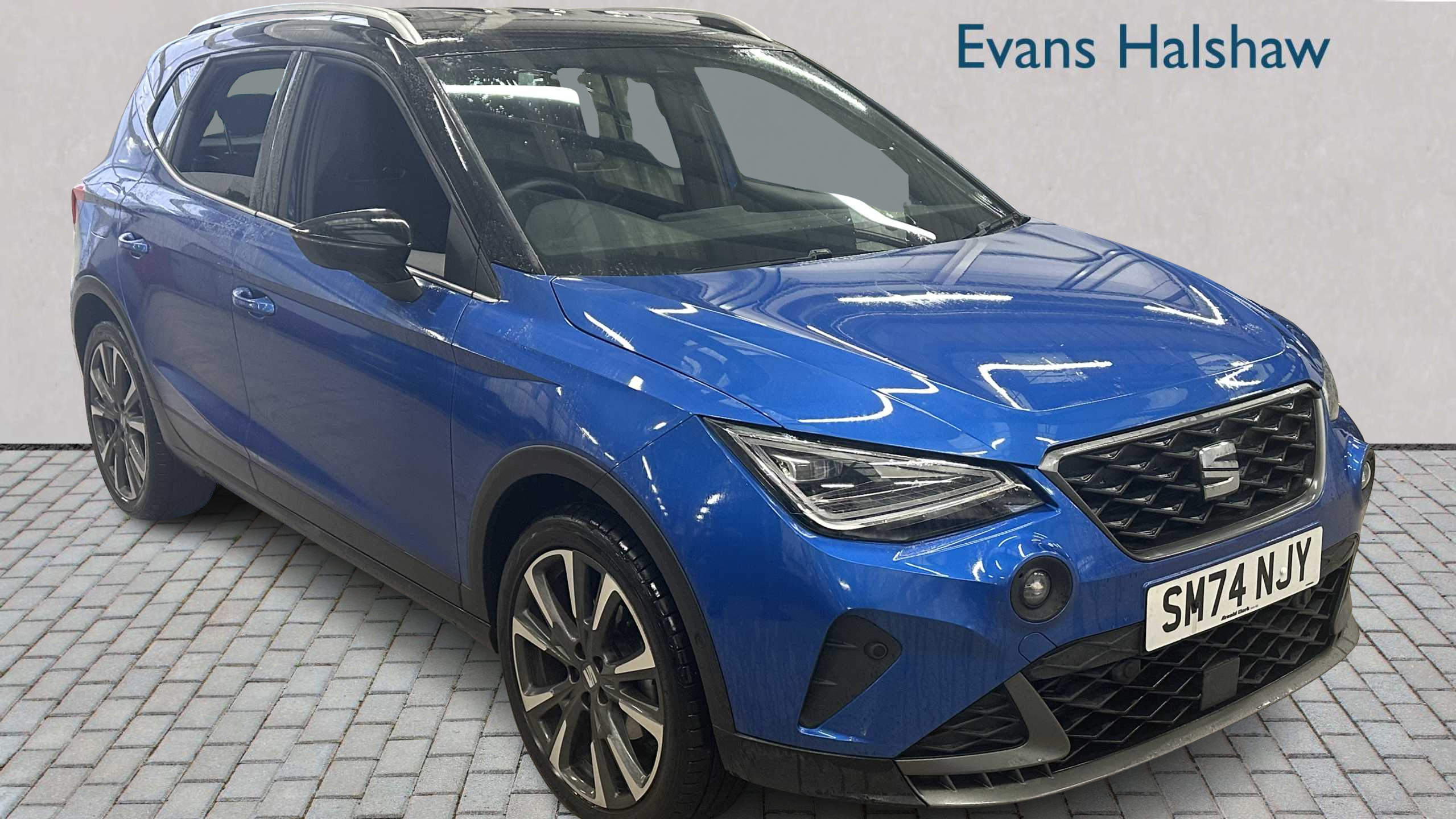 Main listing image - SEAT Arona