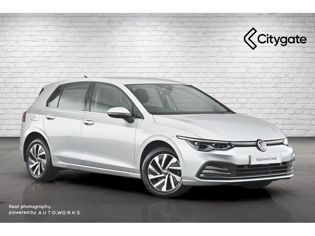 Main listing image - Volkswagen Golf