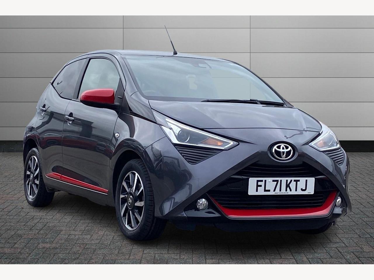 Main listing image - Toyota Aygo