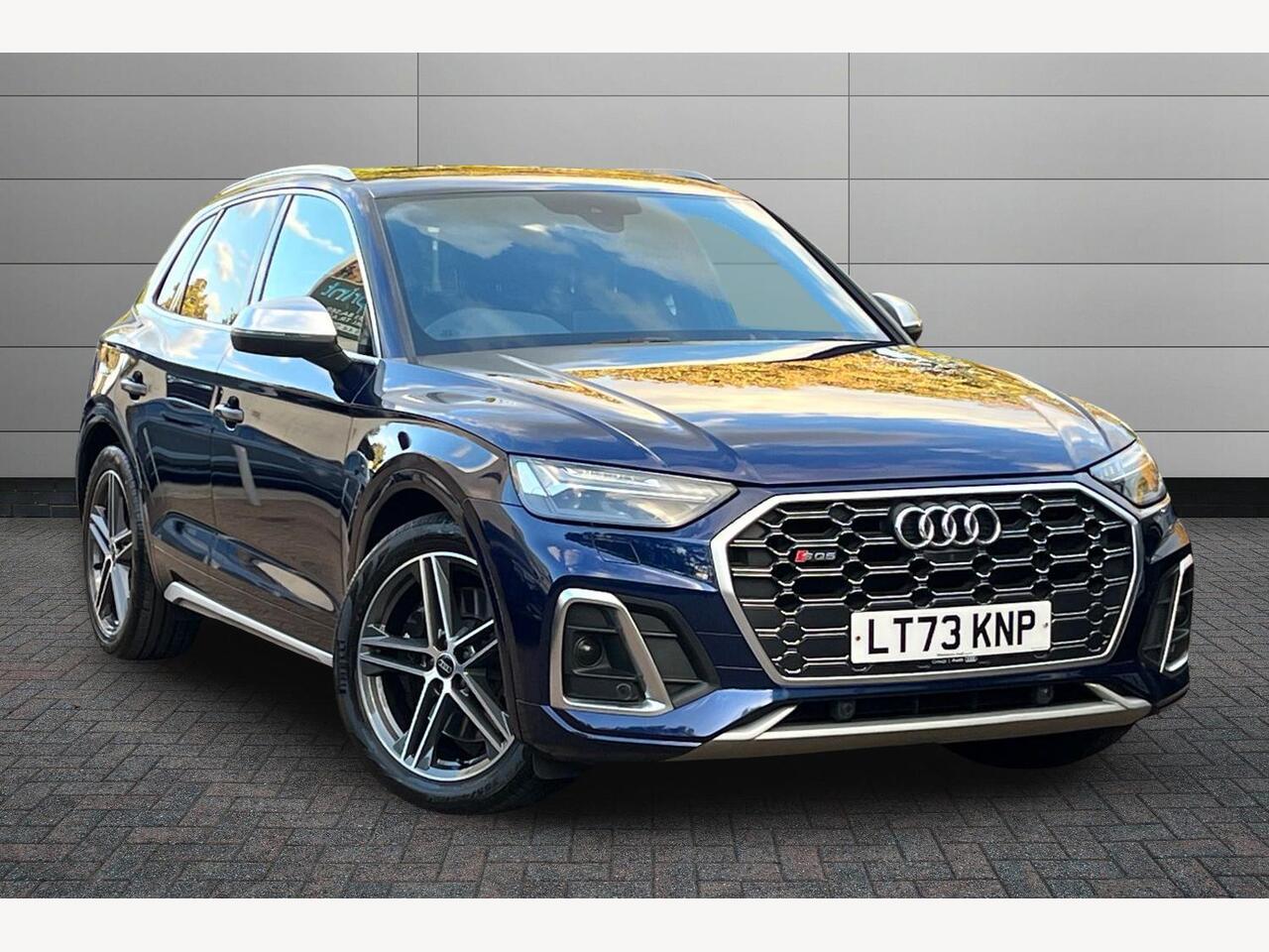 Main listing image - Audi Q5