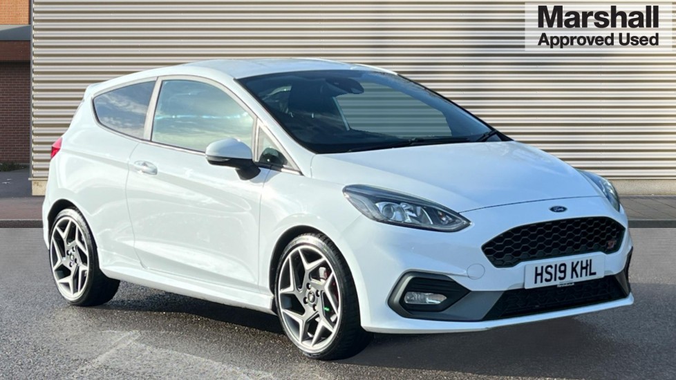Main listing image - Ford Fiesta ST