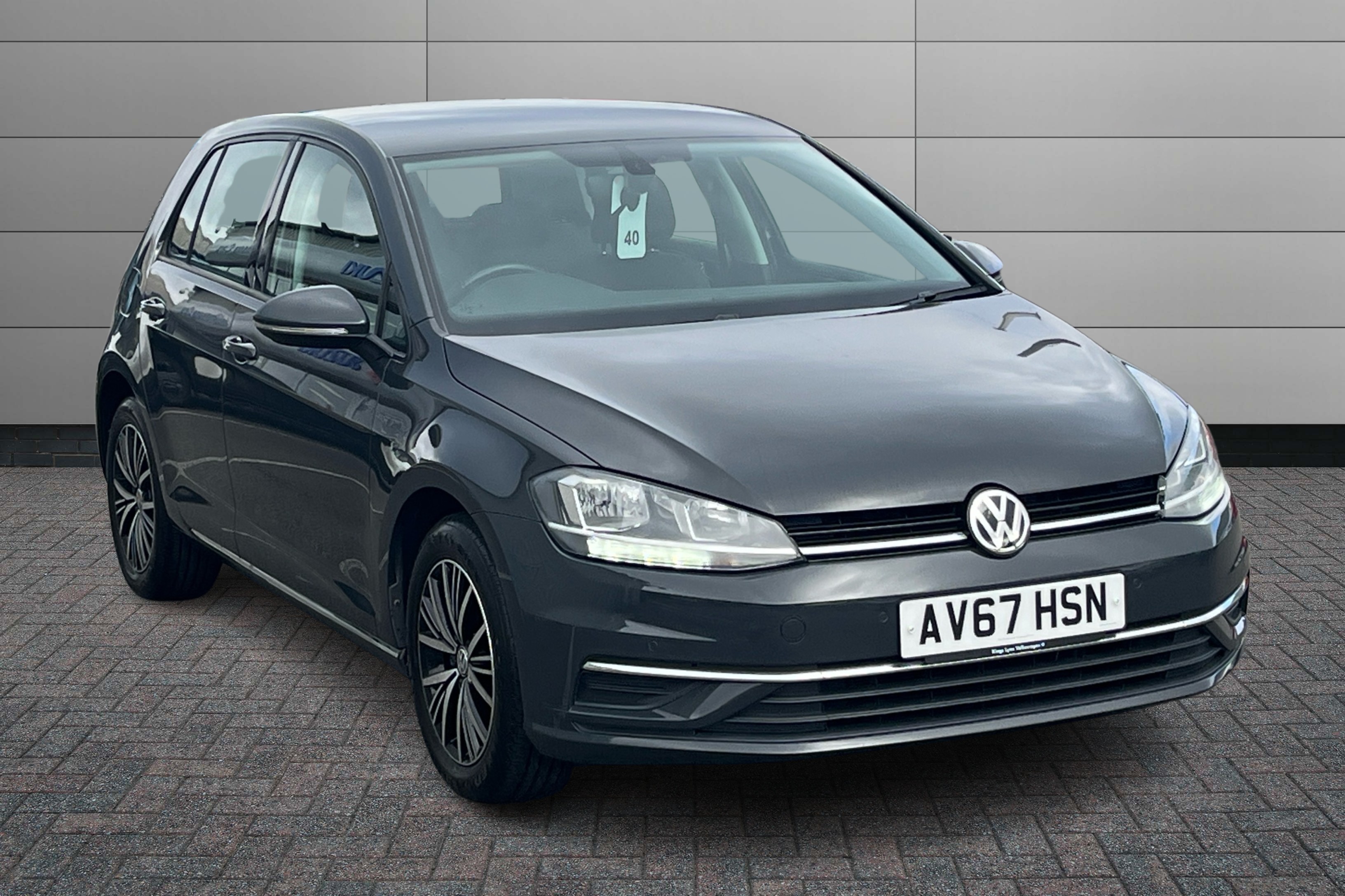 Main listing image - Volkswagen Golf