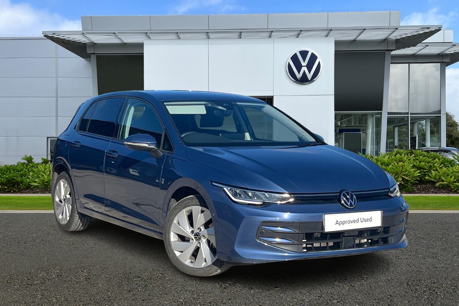 Main listing image - Volkswagen Golf