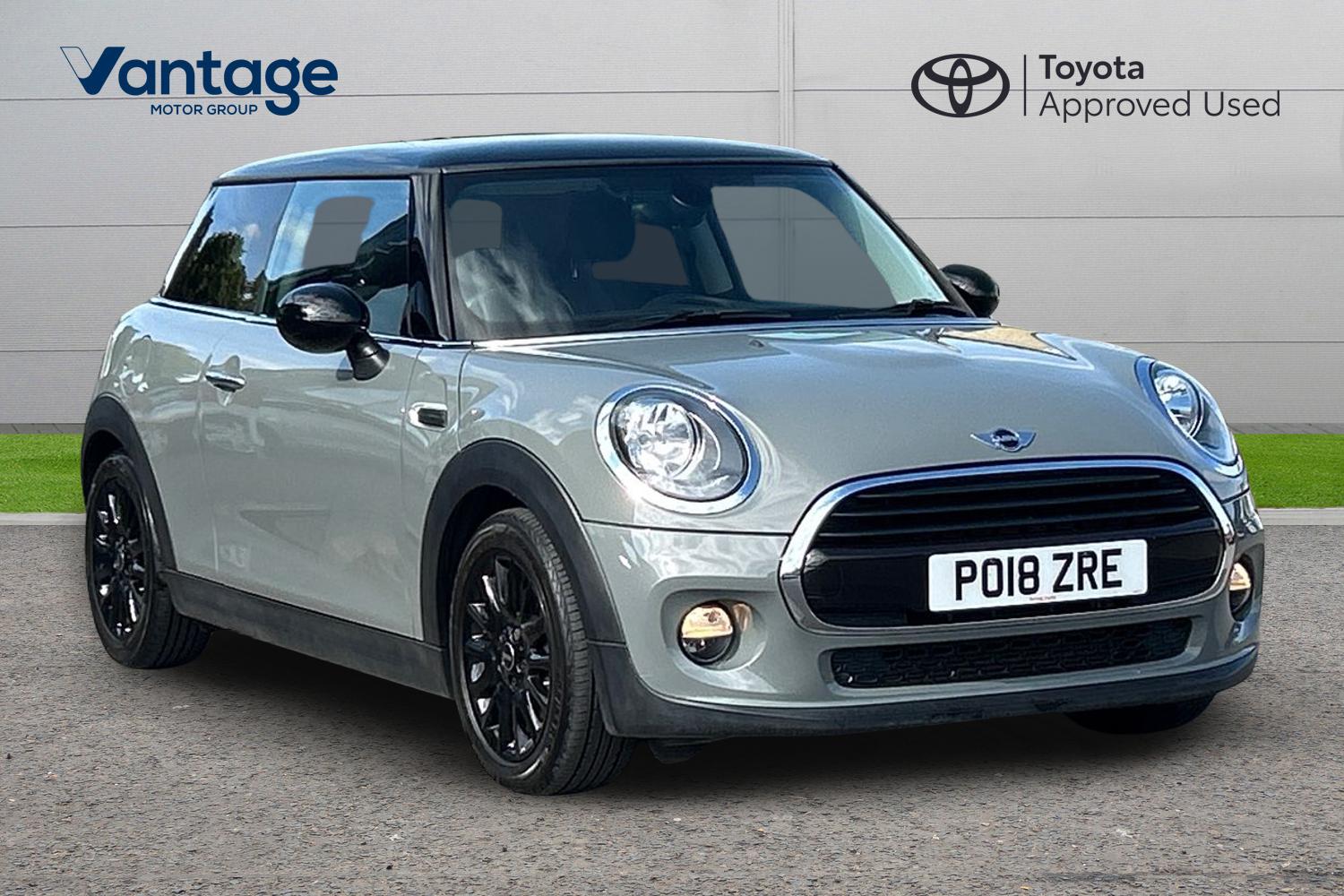 Main listing image - MINI Hatchback