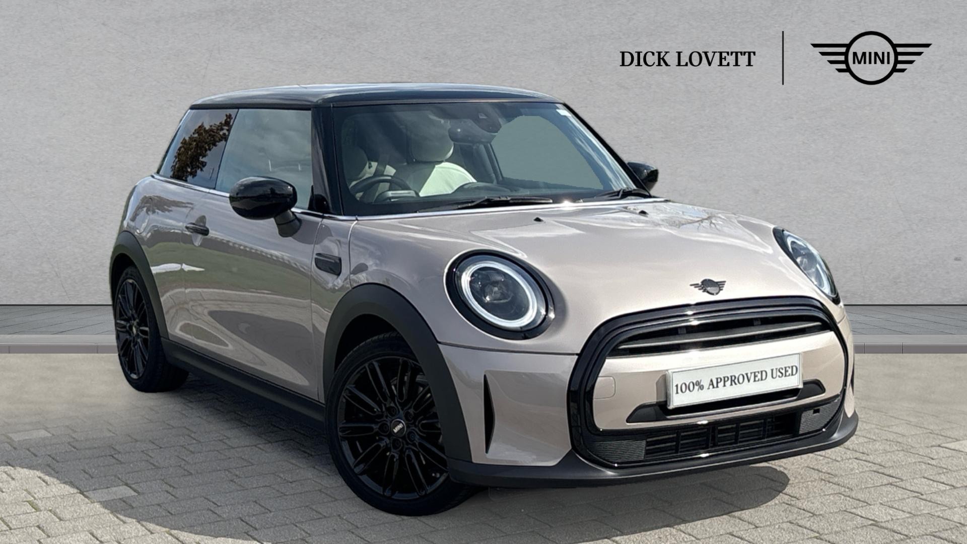 Main listing image - MINI Hatchback
