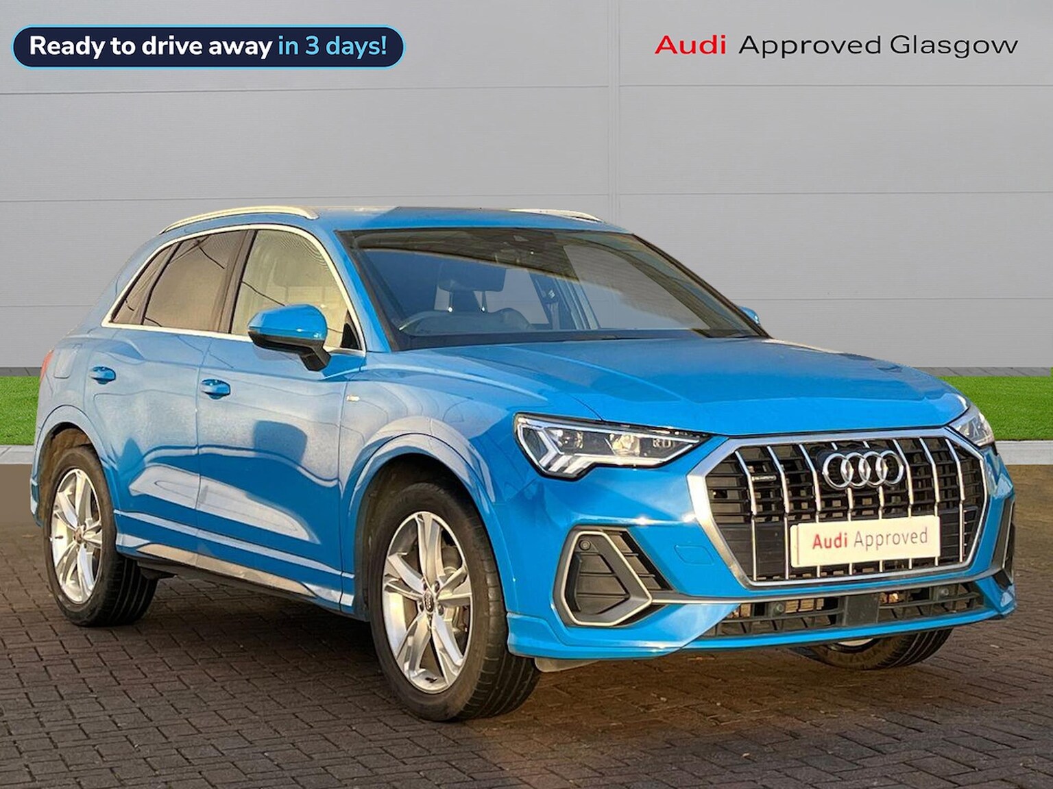 Main listing image - Audi Q3