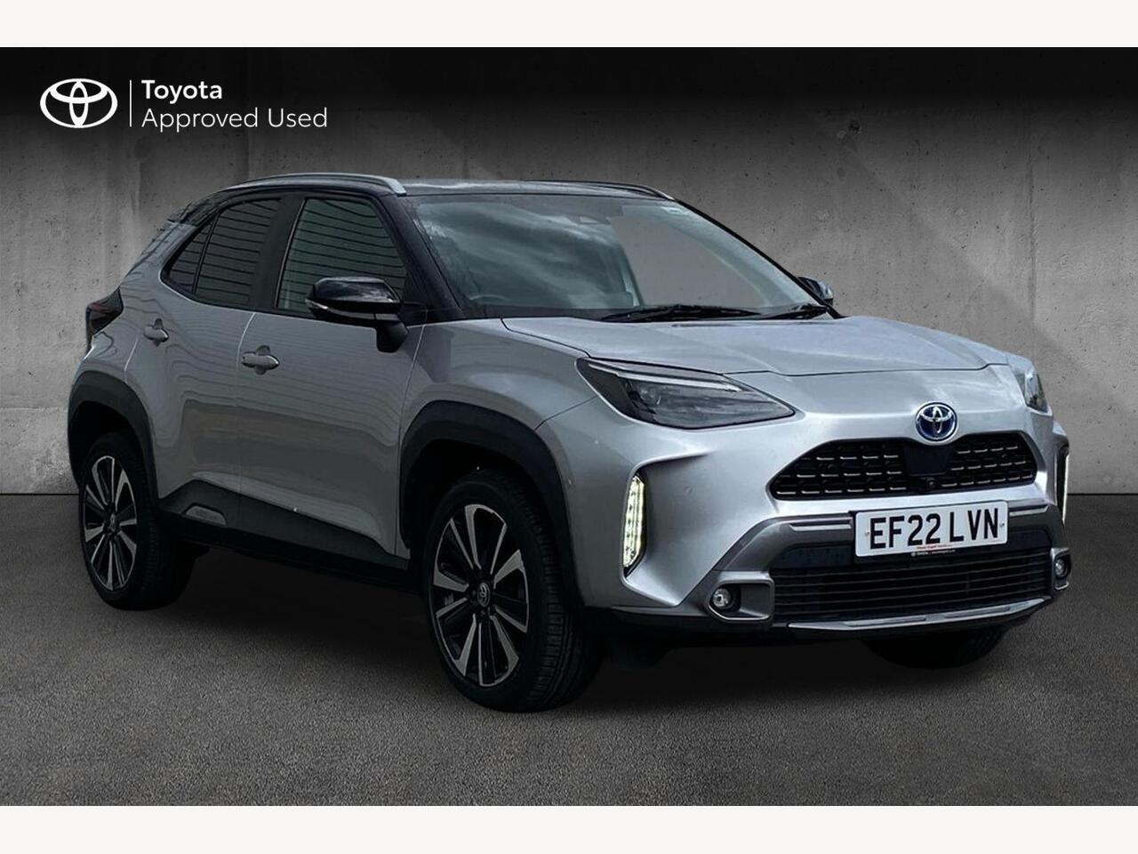 Main listing image - Toyota Yaris Cross