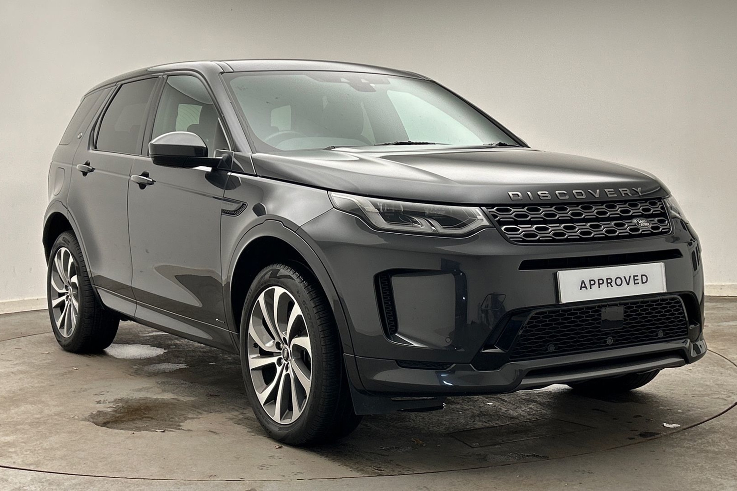 Main listing image - Land Rover Discovery Sport