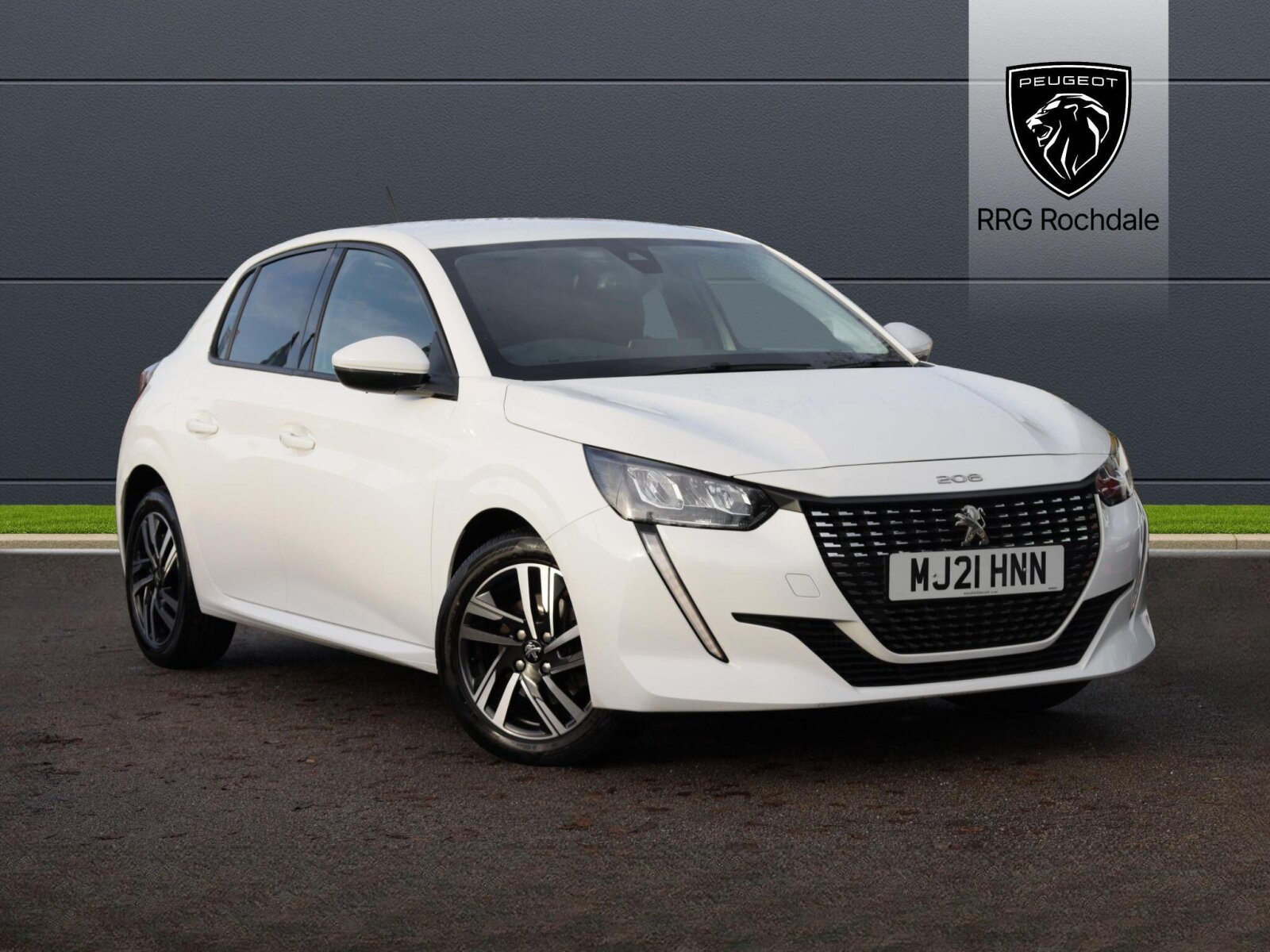 Main listing image - Peugeot 208