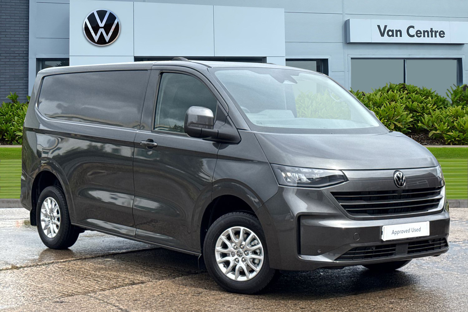 Main listing image - Volkswagen Transporter