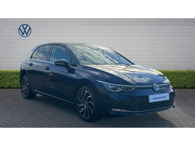 Main listing image - Volkswagen Golf
