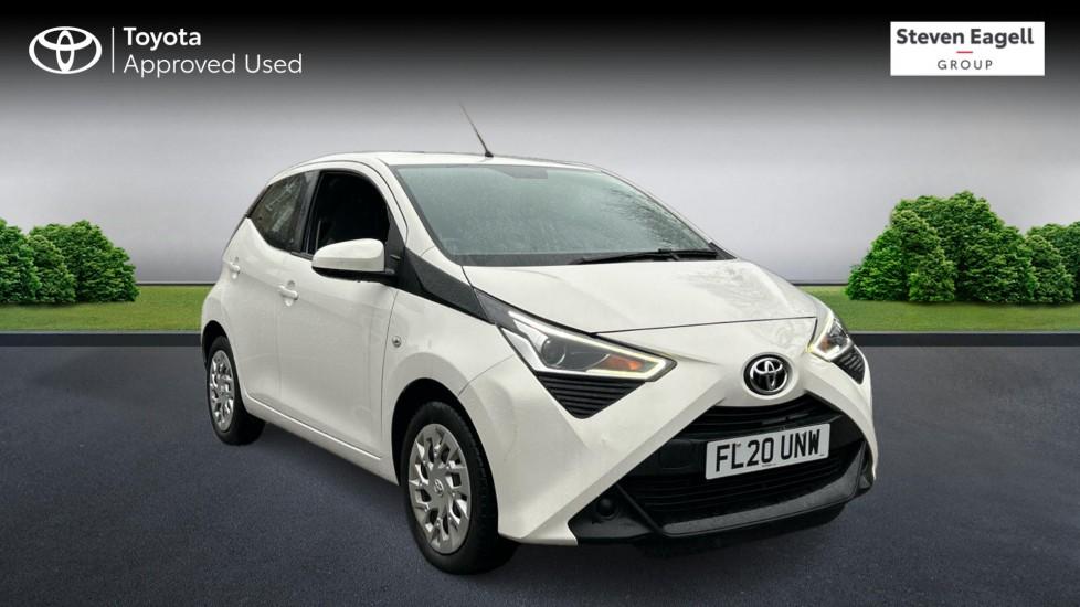 Main listing image - Toyota Aygo