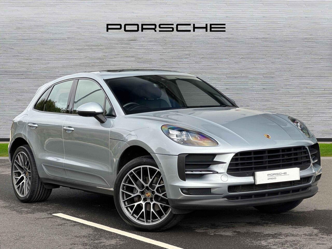 Main listing image - Porsche Macan