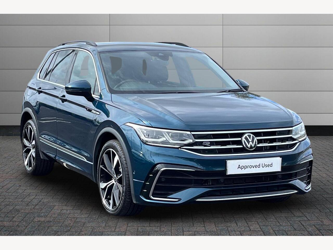 Main listing image - Volkswagen Tiguan