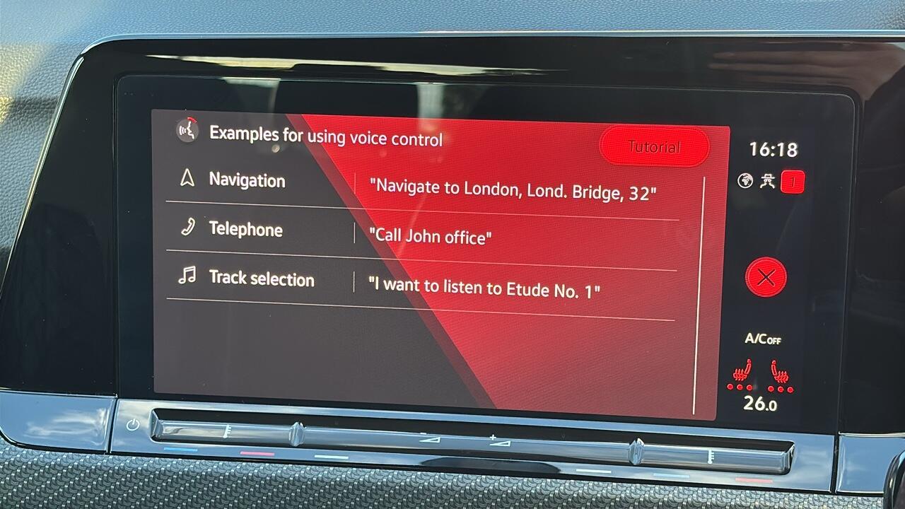 Main listing image - Volkswagen Golf