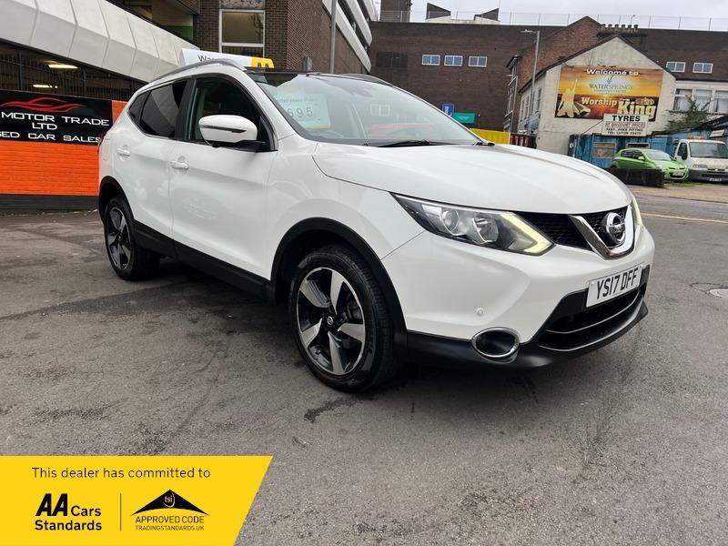 Main listing image - Nissan Qashqai