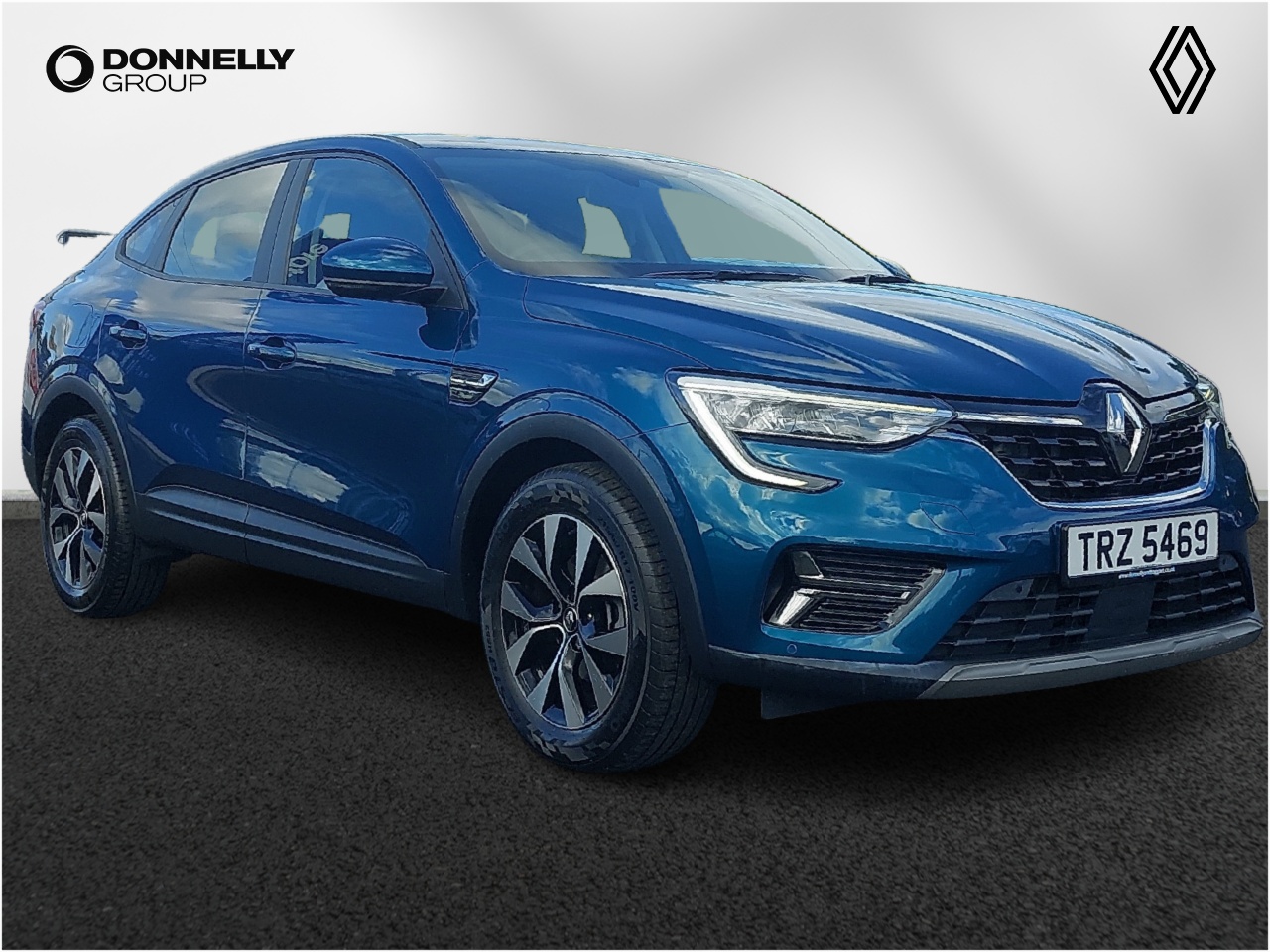 Main listing image - Renault Arkana