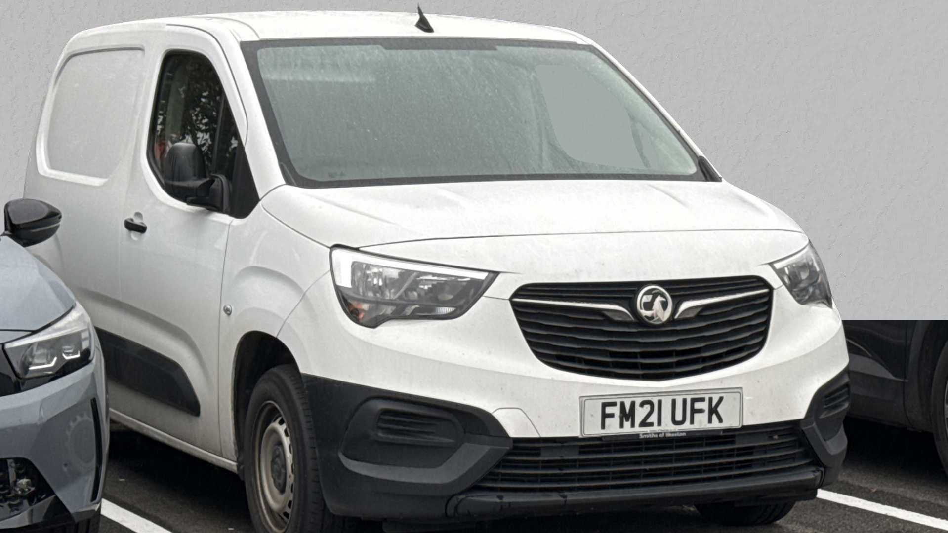 Main listing image - Vauxhall Combo Cargo