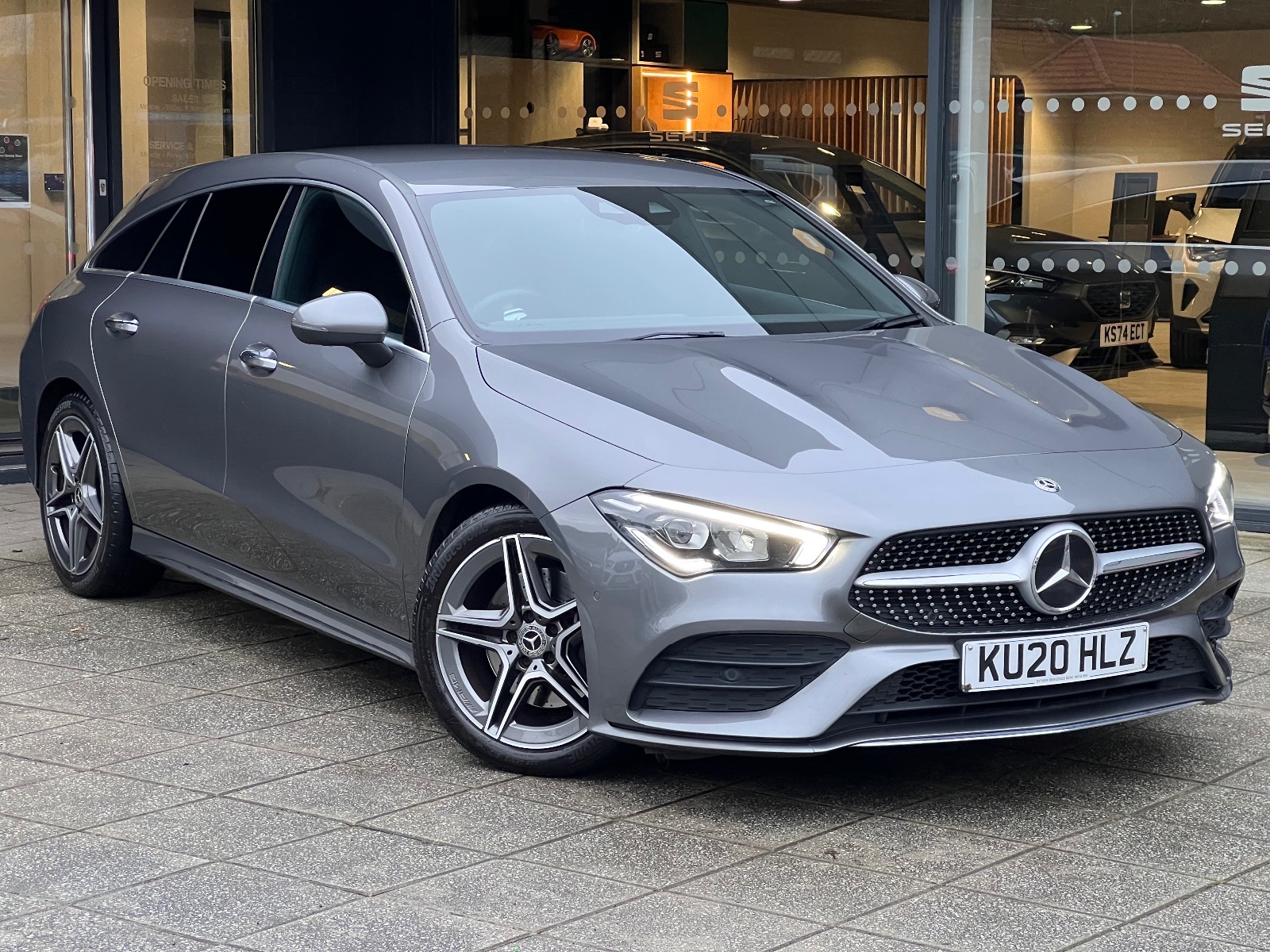 Main listing image - Mercedes-Benz CLA Shooting Brake