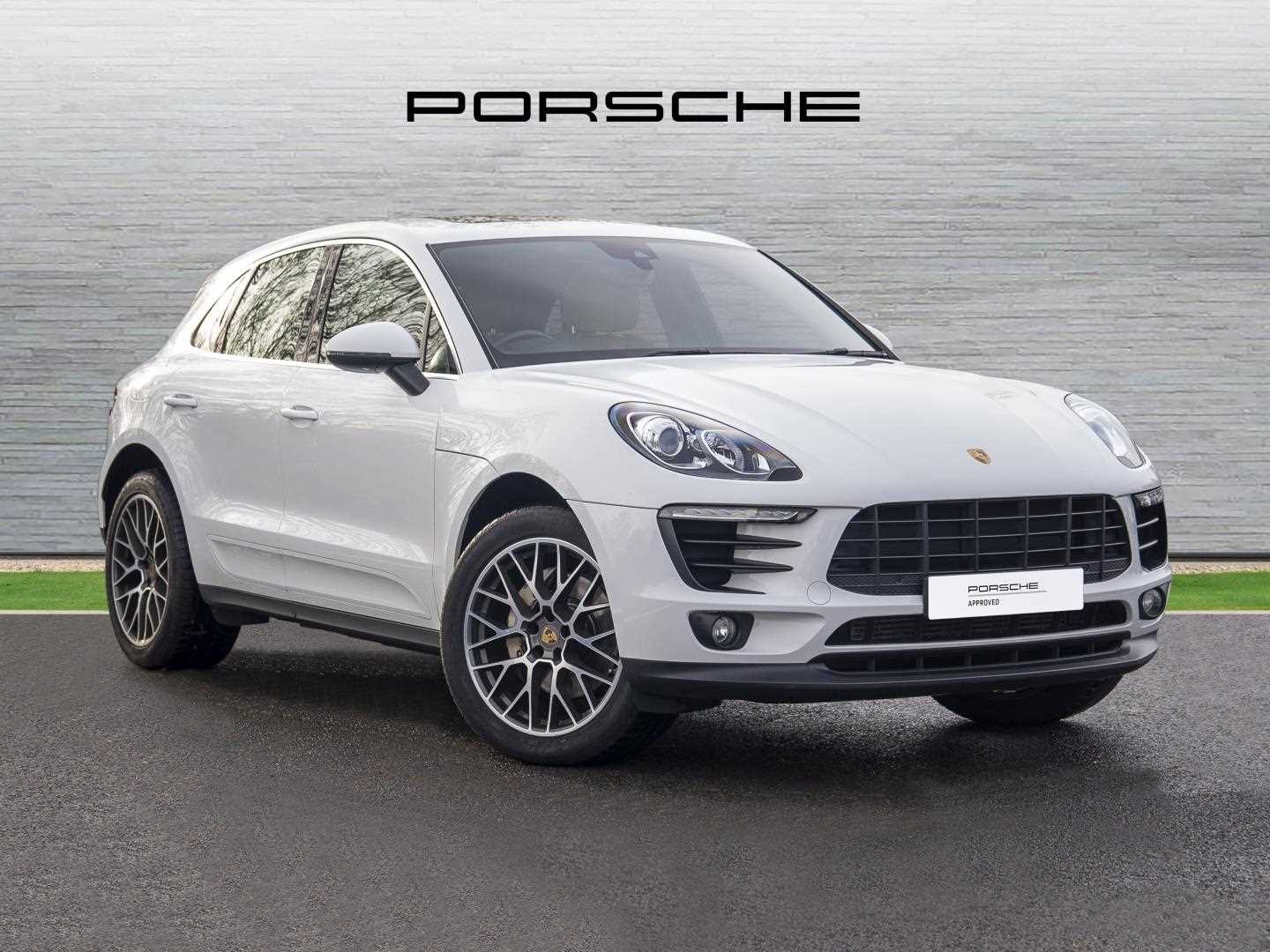 Main listing image - Porsche Macan