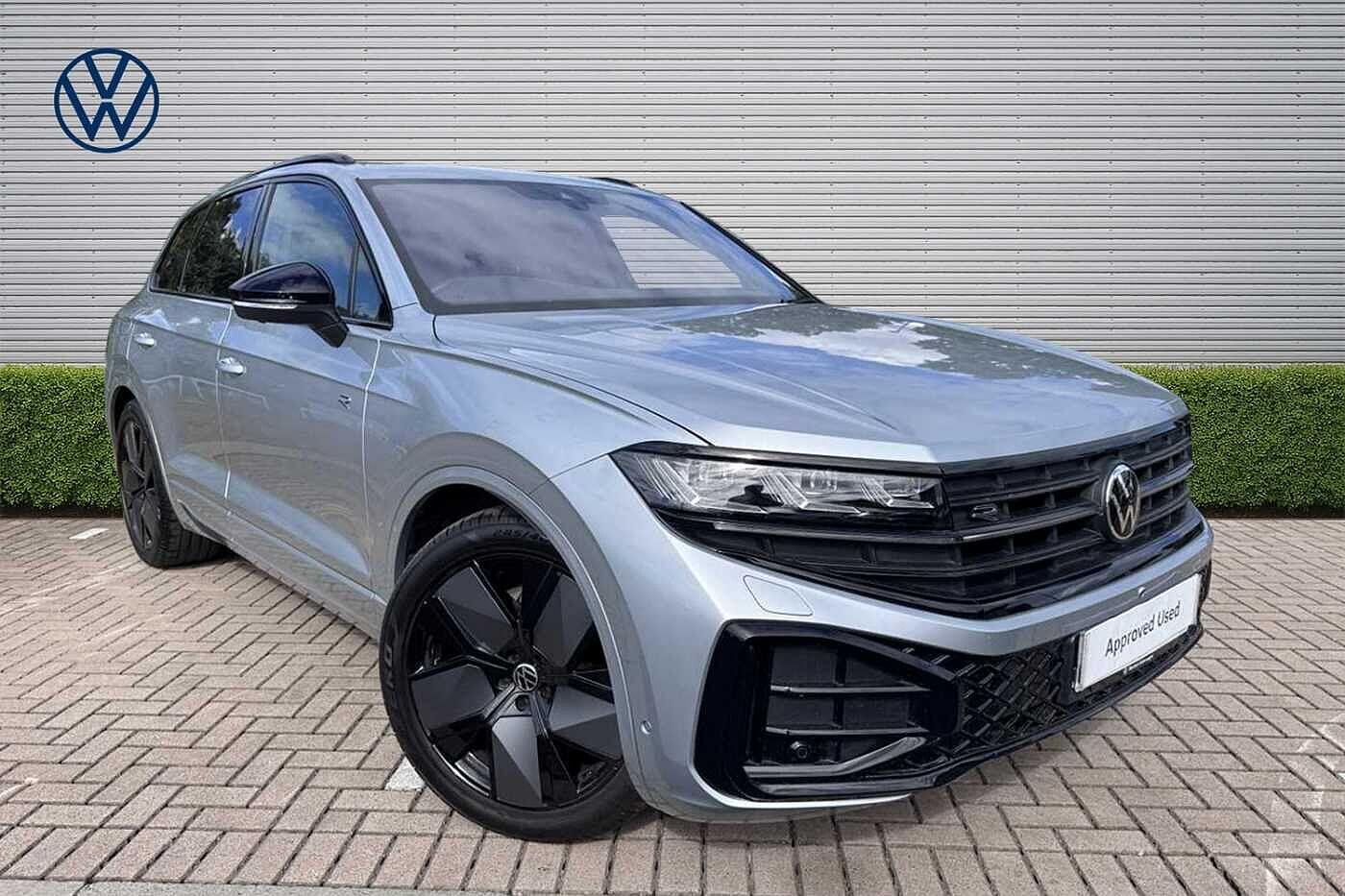Main listing image - Volkswagen Touareg