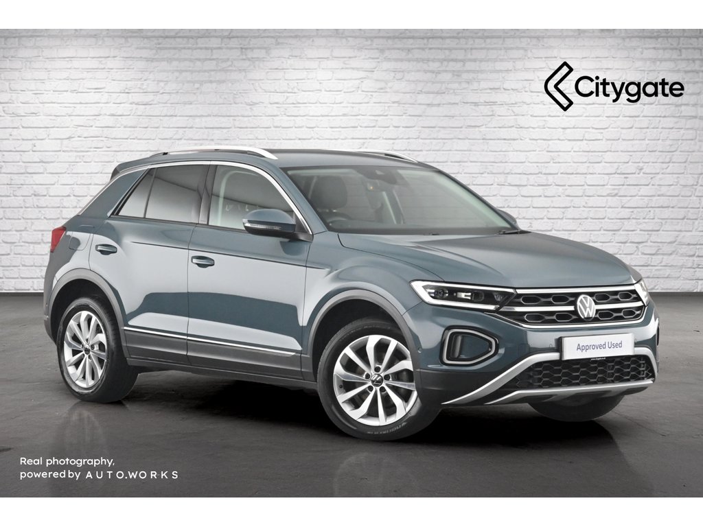 Main listing image - Volkswagen T-Roc