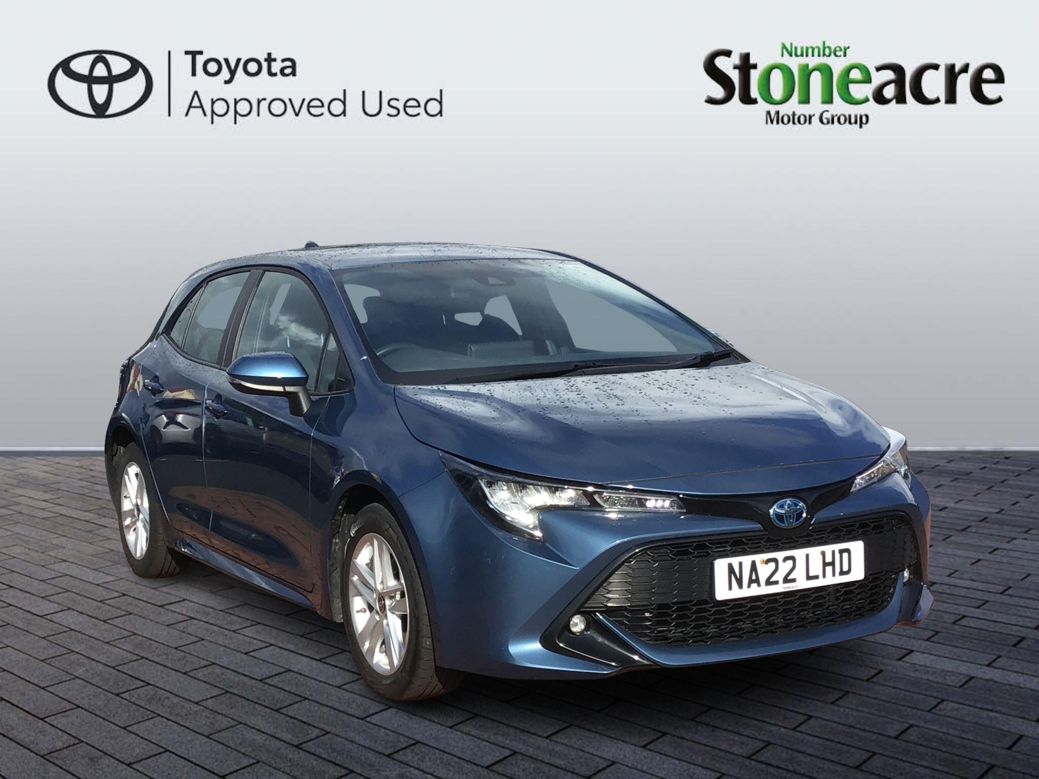Main listing image - Toyota Corolla