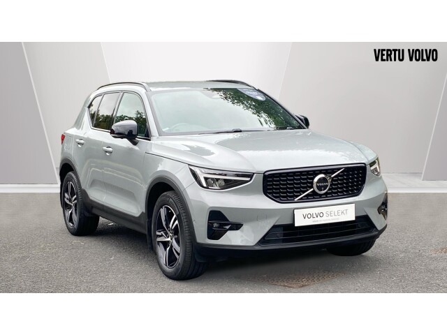 Main listing image - Volvo XC40