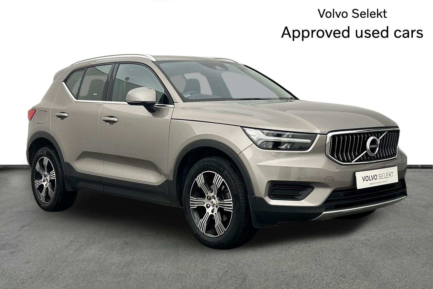 Main listing image - Volvo XC40