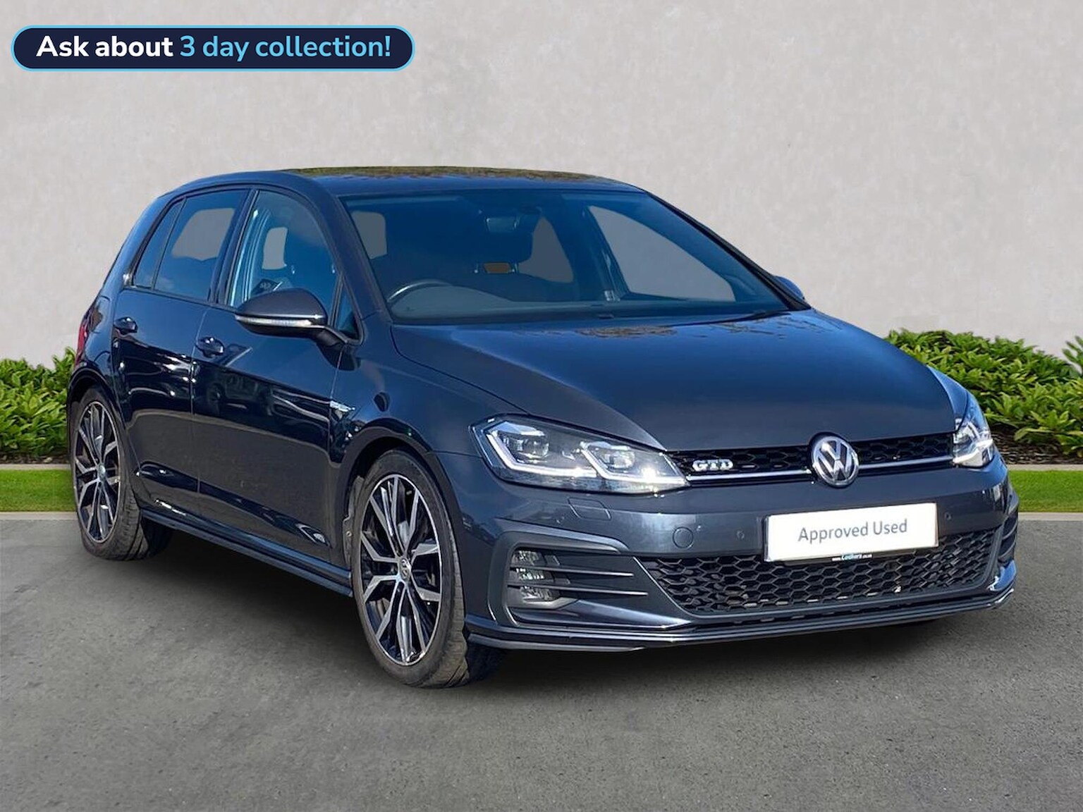 Main listing image - Volkswagen Golf