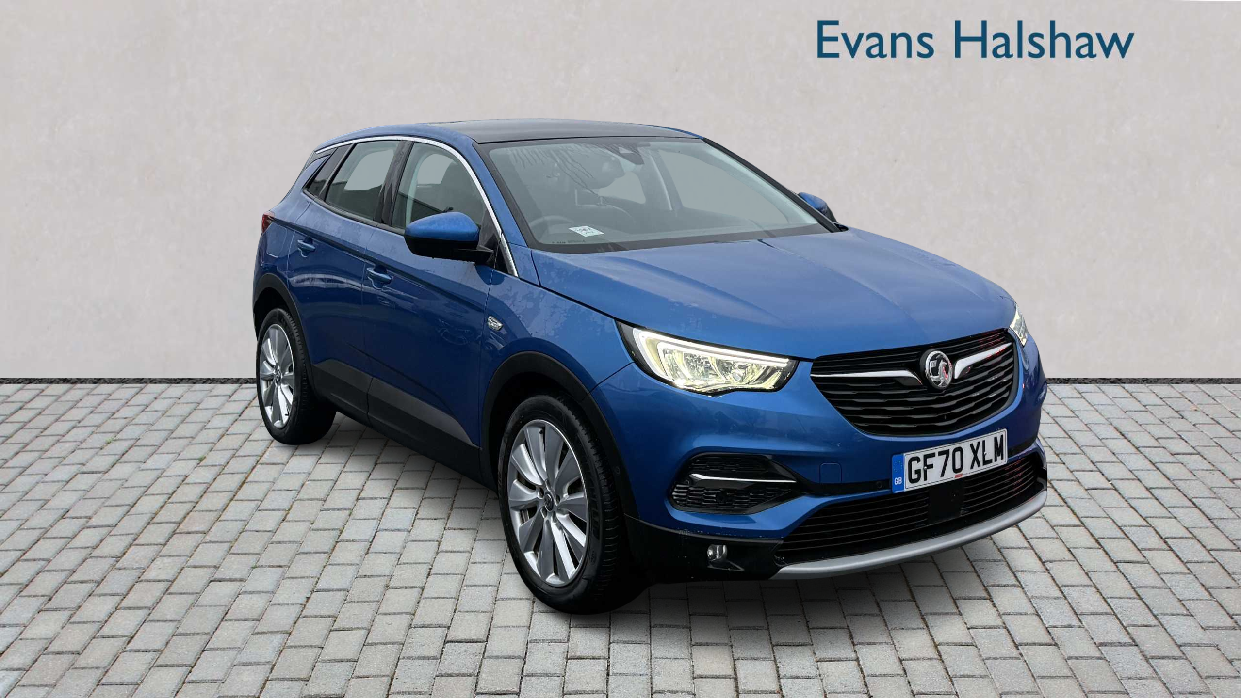 Main listing image - Vauxhall Grandland X